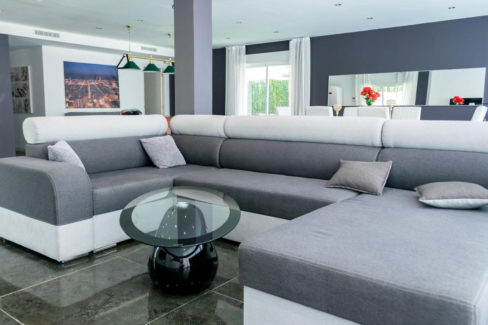 Luxurious Villa Marly II Castelldefels Zewnętrze zdjęcie