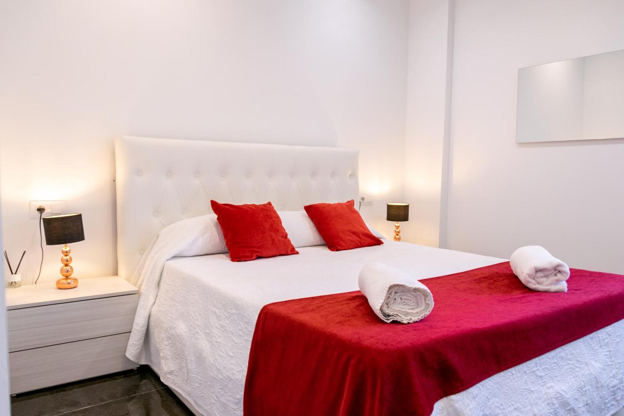 Luxurious Villa Marly II Castelldefels Zewnętrze zdjęcie